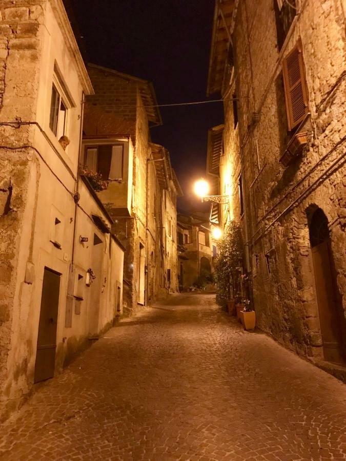 Borgo Vecchio Leilighet Carbognano Eksteriør bilde